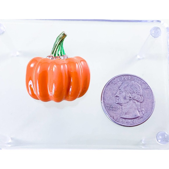 Enamel Pumpkin Pin/ Brooch with Metallic Green Stem & Rhinestones - Picture 2 of 5